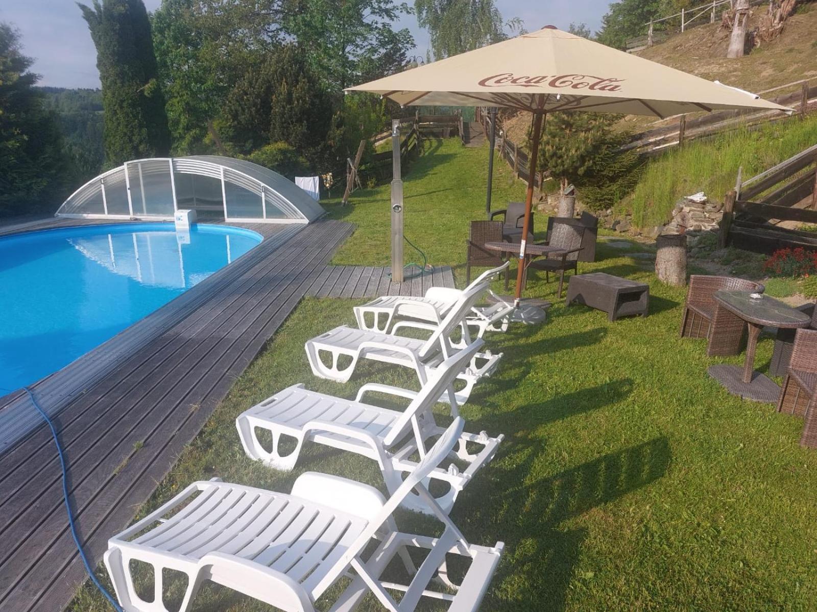 Hotel Zlaty Potok Nicov  エクステリア 写真